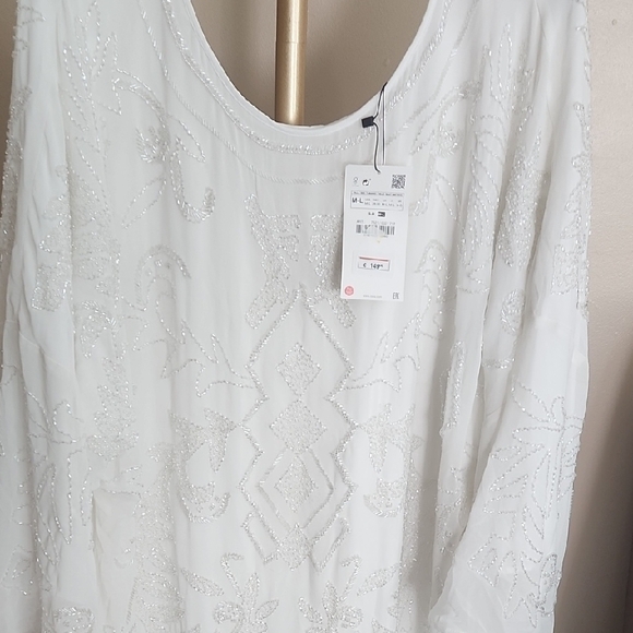 Zara White Dress with Silver Embroidery - Picture 7 of 10